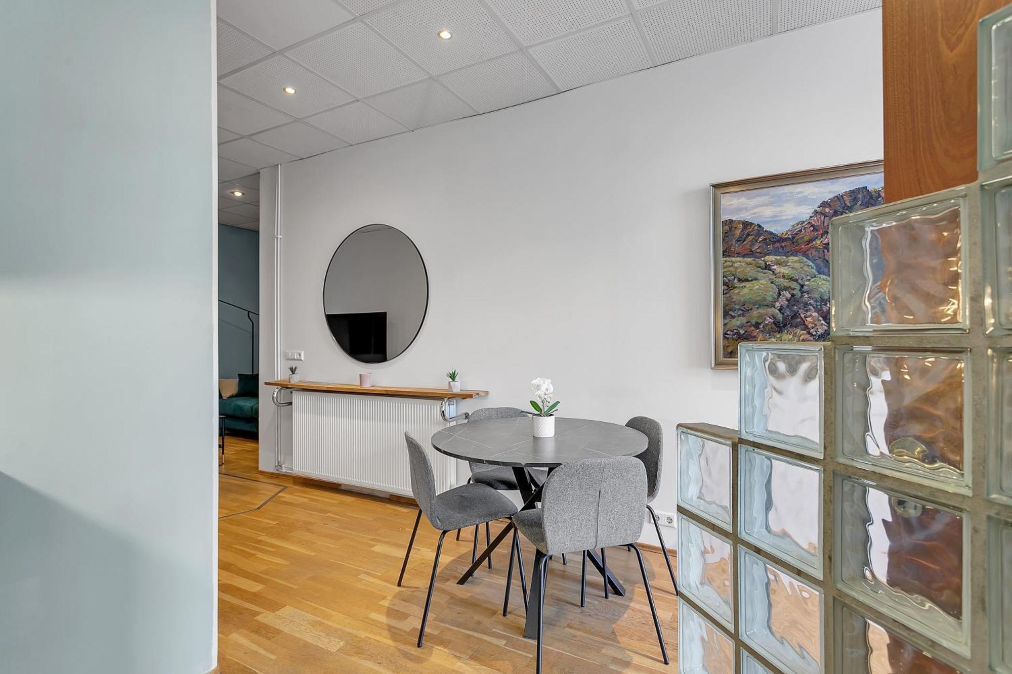 Bright Apartment In The Heart Of The City! Reykjavik Extérieur photo
